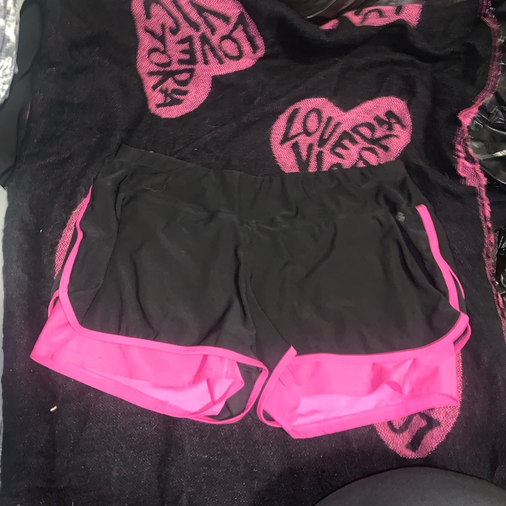 Running shorts